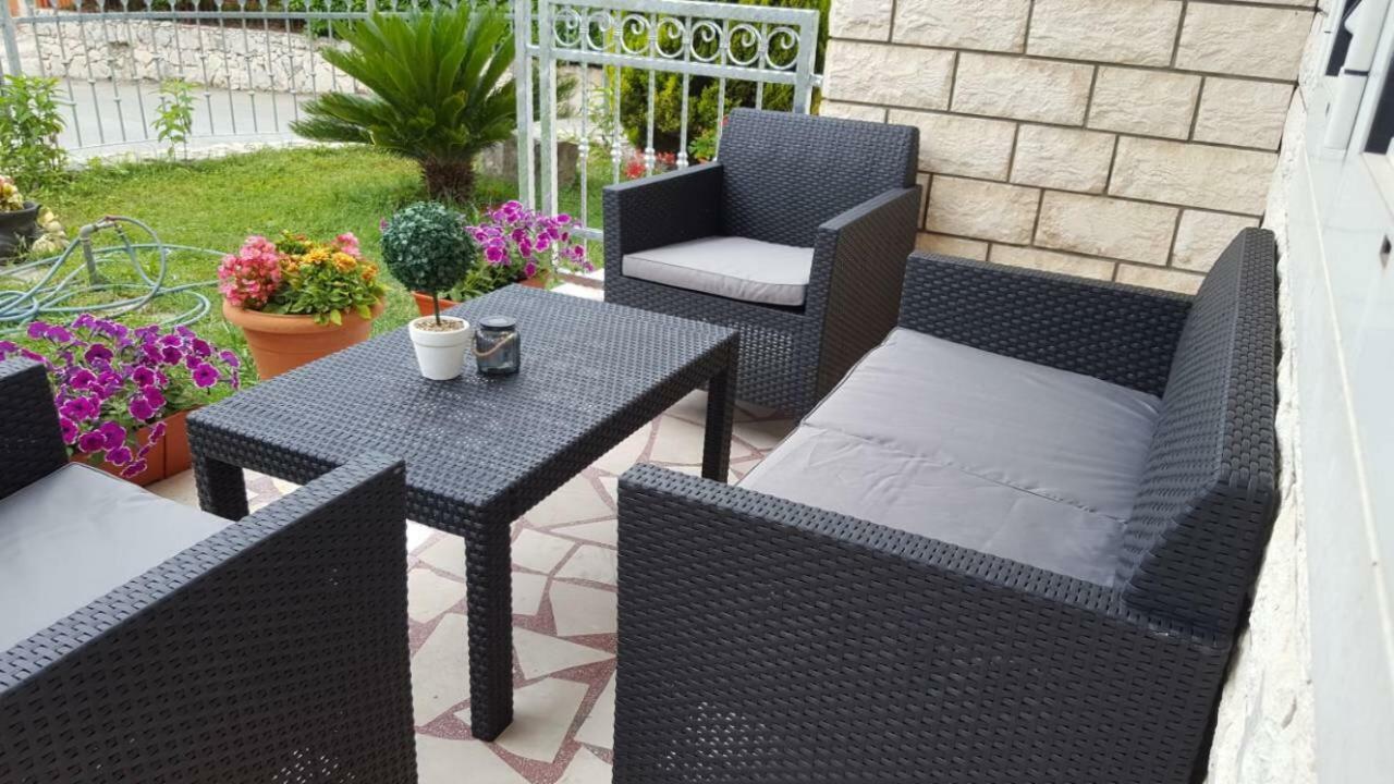 Apartman Luly Apartment Kaštela Екстериор снимка