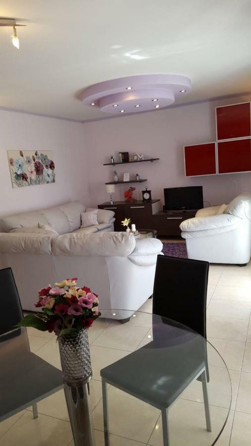 Apartman Luly Apartment Kaštela Екстериор снимка