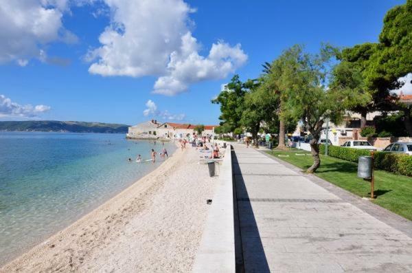 Apartman Luly Apartment Kaštela Екстериор снимка