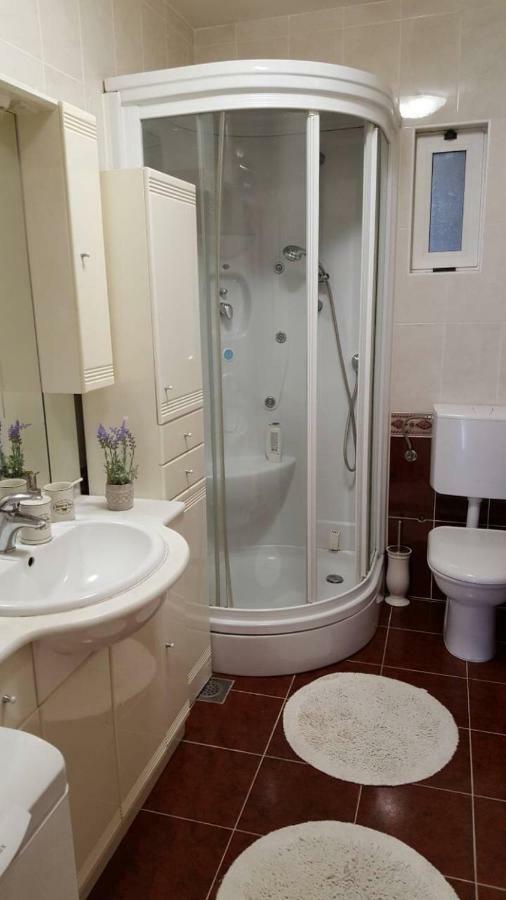 Apartman Luly Apartment Kaštela Екстериор снимка